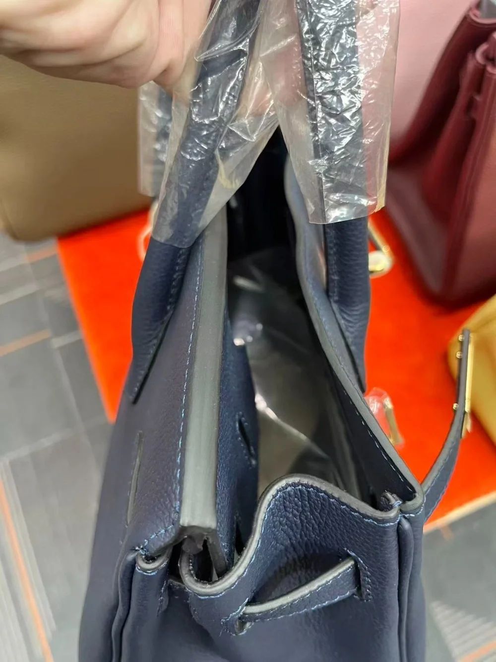 Classic Navy Leather Satchel Handbag H BIRKIN GHW TOGO BLEU NUIT 35 CM